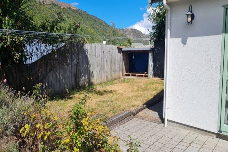 Photo of property in 63 Centennial Avenue, Arrowtown, 9302