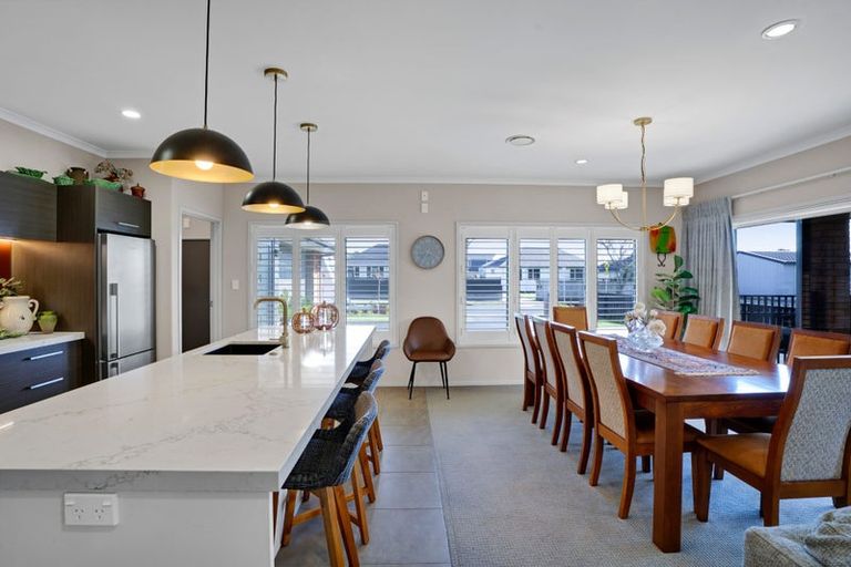 Photo of property in 59 Lismore Street, Merrilands, New Plymouth, 4312