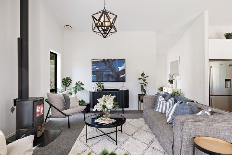 Photo of property in 86 Mountain View Road, Dalefield, Queenstown, 9371