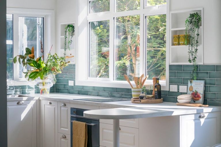 Photo of property in 15 Duppa Street, Berhampore, Wellington, 6023