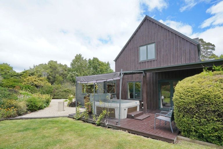 Photo of property in 82 Leithfield Road, Leithfield, Amberley, 7481