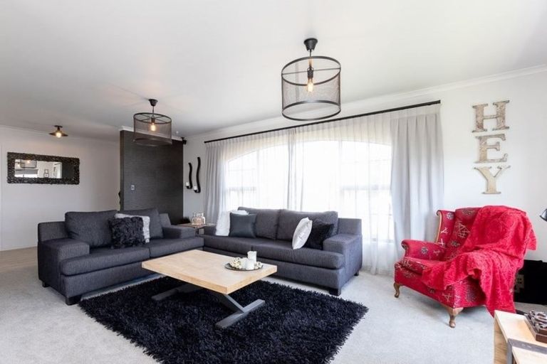 Photo of property in 9 Chapel Hill, Rototuna, Hamilton, 3210