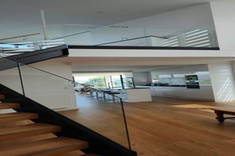 Photo of property in 10 Satchell Way, Kaiwharawhara, Wellington, 6035