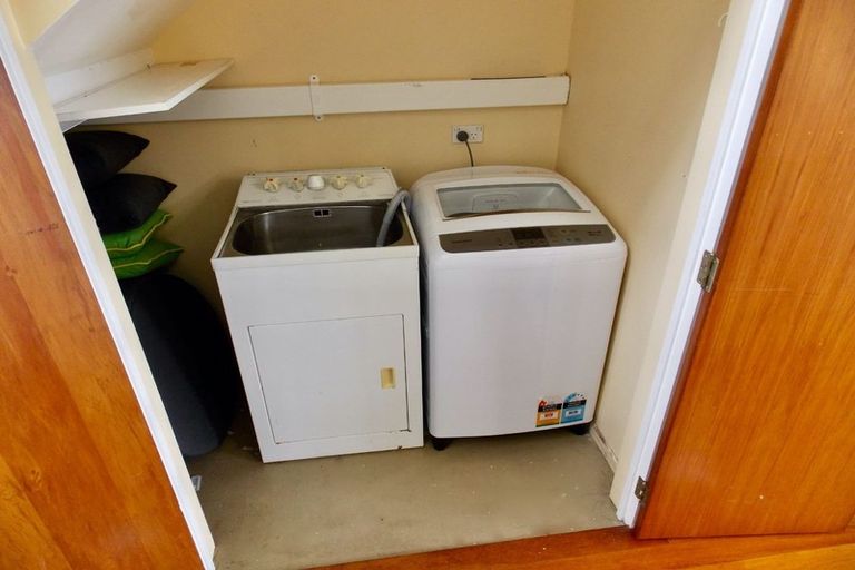 Photo of property in 8 Kauri Lane, Red Hill, Papakura, 2110