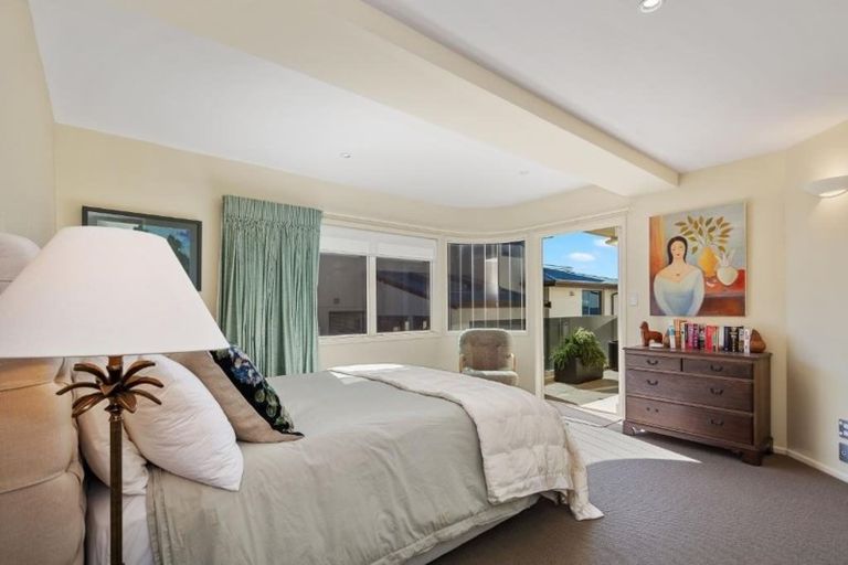 Photo of property in 189 Marine Parade, Mount Maunganui, 3116