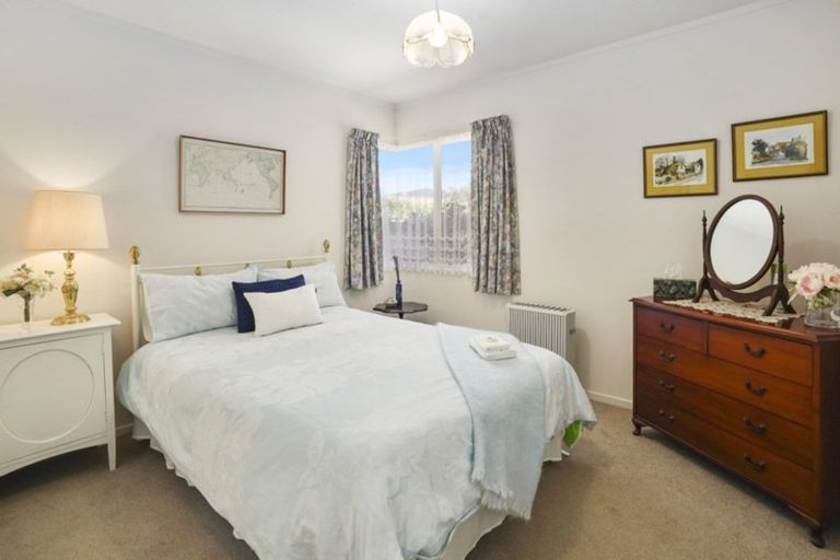 Photo of property in 12a Heihei Place, Paraparaumu, 5032