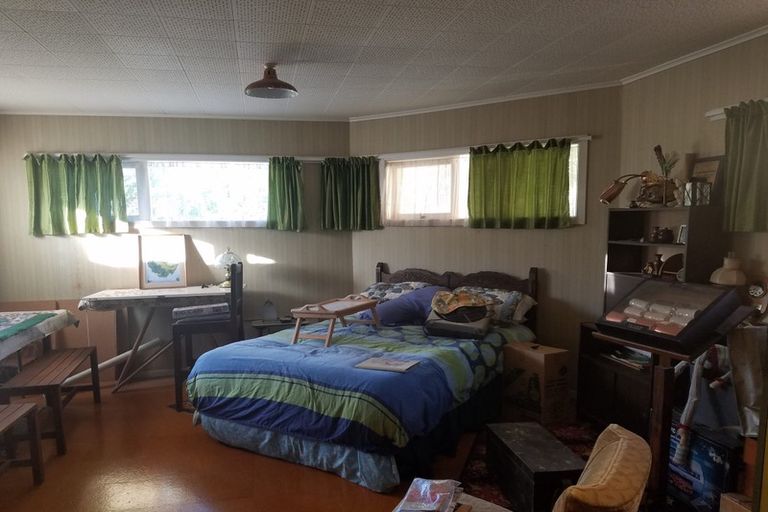 Photo of property in 24 Newhaven Terrace, Mairangi Bay, Auckland, 0630