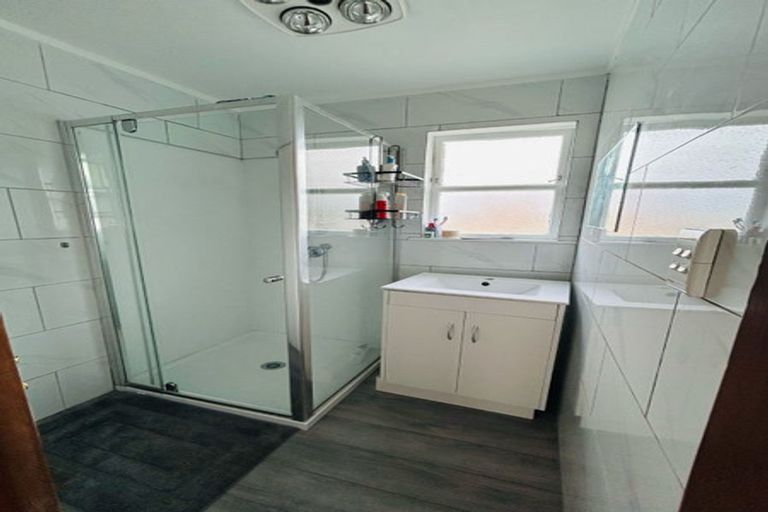 Photo of property in 80 Cargill Street, Papakura, 2110