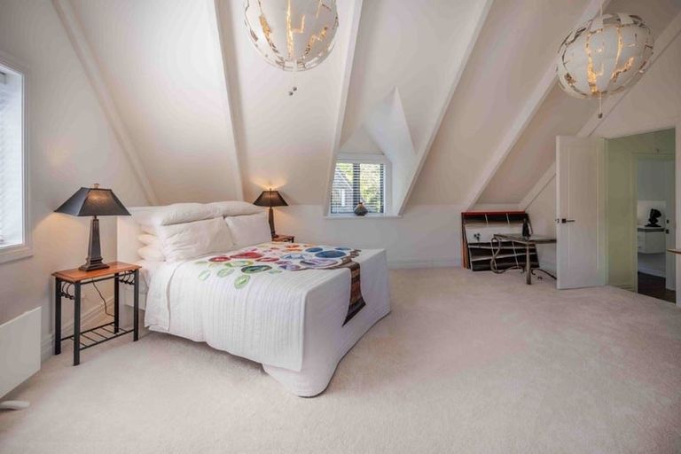 Photo of property in 6890 Christchurch Akaroa Road, Takamatua, 7581