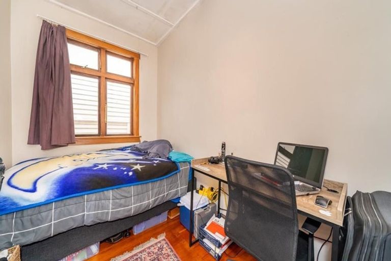 Photo of property in 39 Adams Terrace, Aro Valley, Wellington, 6021