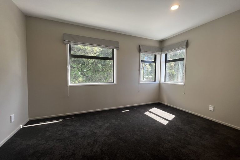 Photo of property in 155 Grant Road, Thorndon, Wellington, 6011