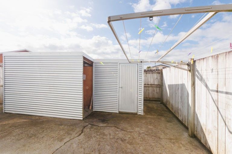 Photo of property in 1b Carthew Street, Feilding, 4702