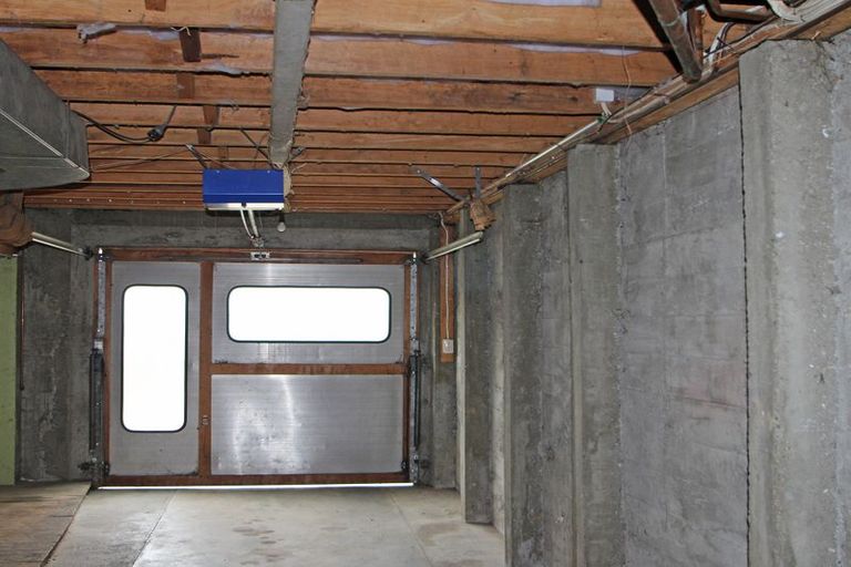 Photo of property in 14 Arthur Street, Holmes Hill, Oamaru, 9401