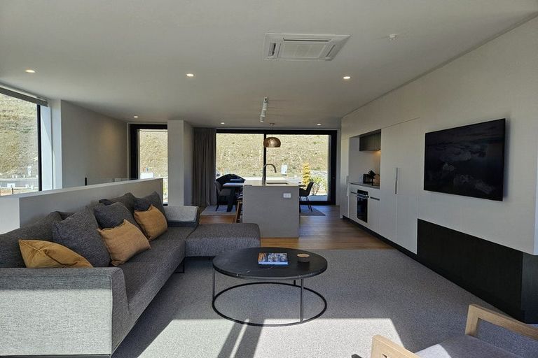 Photo of property in 16 Station Bay Rise, Lake Tekapo, 7999