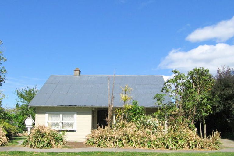 Photo of property in 360 Clifford Street, Mangapapa, Gisborne, 4010