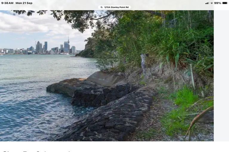 Photo of property in 1/15a Stanley Point Road, Stanley Point, Auckland, 0624