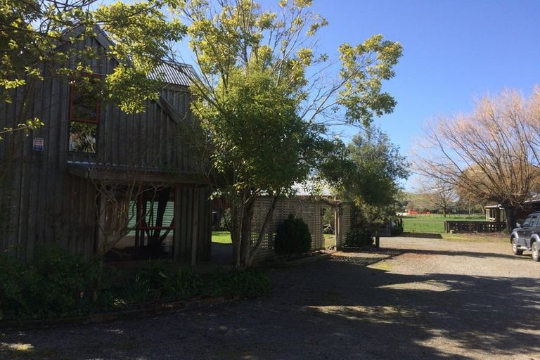 Photo of property in The Cottage, 2 Shanly Street, Waipawa, 4210