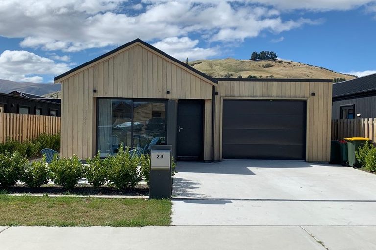 Photo of property in 23 Red Cottage Drive, Lake Hayes, Queenstown, 9304