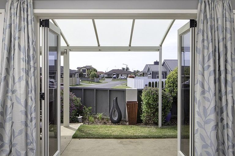 Photo of property in 1/18 The Glade, Papamoa Beach, Papamoa, 3118