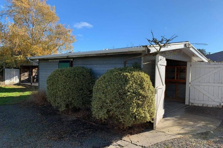 Photo of property in 8 Telegraph Road, Darfield, 7510