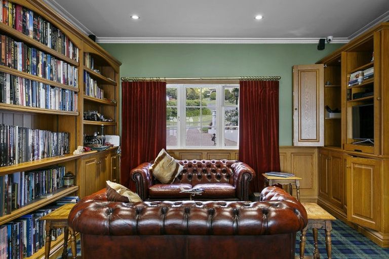 Photo of property in 23 Te Kopua Street, Acacia Bay, Taupo, 3330