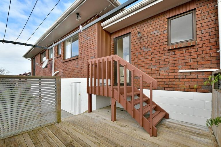 Photo of property in 16 Petrel Place, Massey, Auckland, 0614