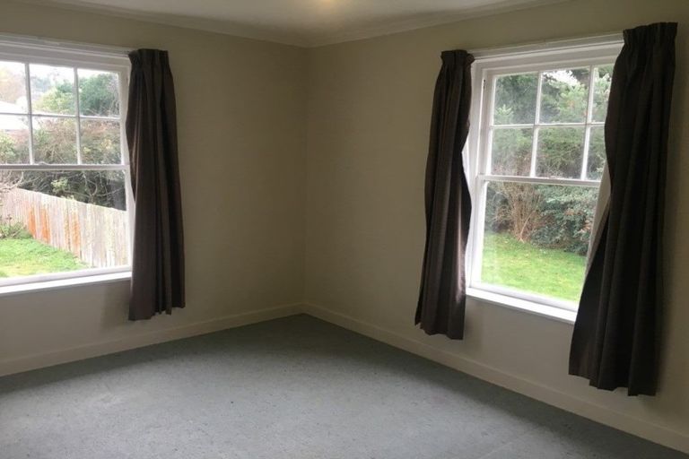 Photo of property in 12 Church Street, Oxford, 7430