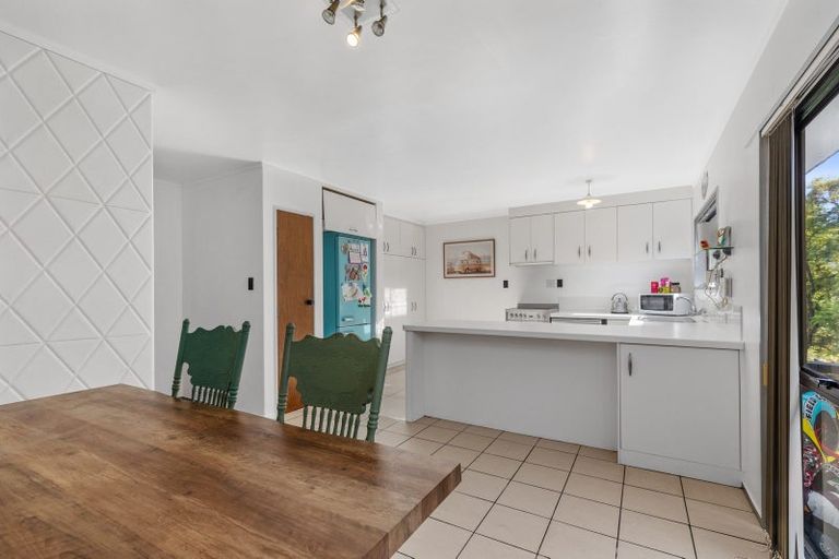 Photo of property in 11 Dunton Drive, Welcome Bay, Tauranga, 3112