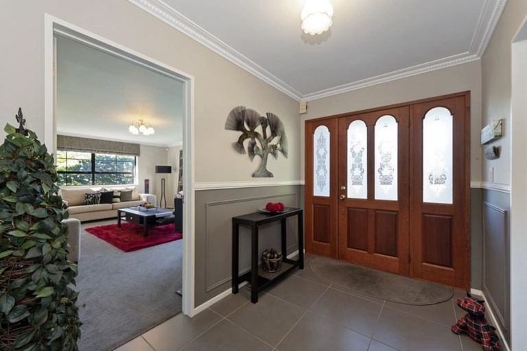 Photo of property in 5 Longwood Place, Harrowfield, Hamilton, 3210