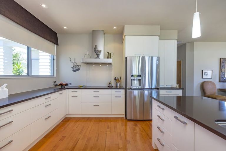 Photo of property in 26 Taumata Road, Omaha, Warkworth, 0986