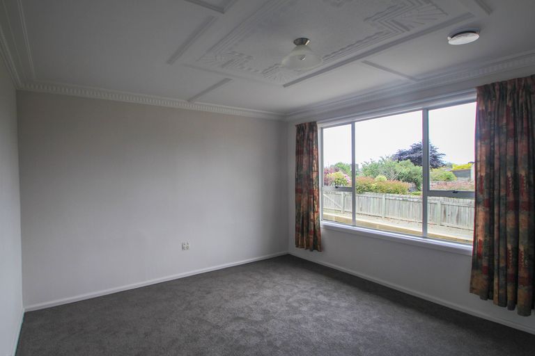 Photo of property in 42 Gordon Street, Weston, Oamaru, 9401