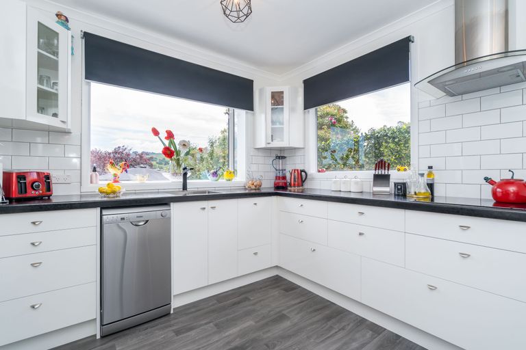 Photo of property in 6 Geddes Street, Green Island, Dunedin, 9018