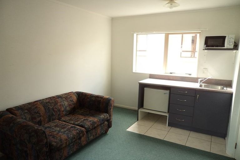 Photo of property in 12/5 Inverness Avenue, Hamilton East, Hamilton, 3216