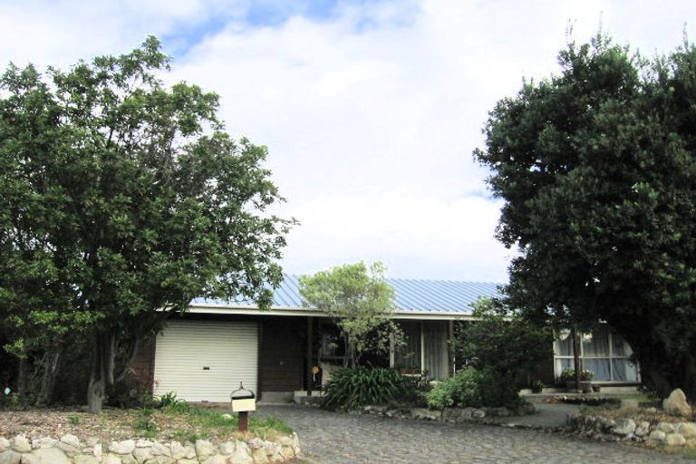 Photo of property in 44 Wynyard Crescent, Tamatea, Napier, 4112