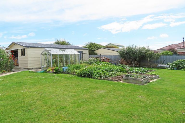 Photo of property in 21 Perth Street, South Hill, Oamaru, 9400