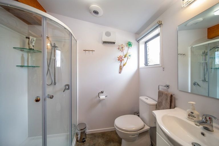 Photo of property in 70 Ferris Road, Springvale, Alexandra, 9393