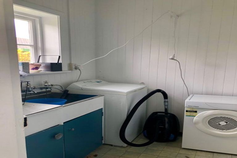 Photo of property in 1/83 Pohutukawa Street, Woburn, Lower Hutt, 5011