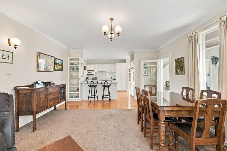 Photo of property in 17 Hamilton Avenue, Ilam, Christchurch, 8041