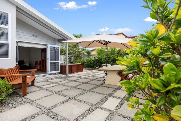 Photo of property in 960a Papamoa Beach Road, Papamoa Beach, Papamoa, 3118