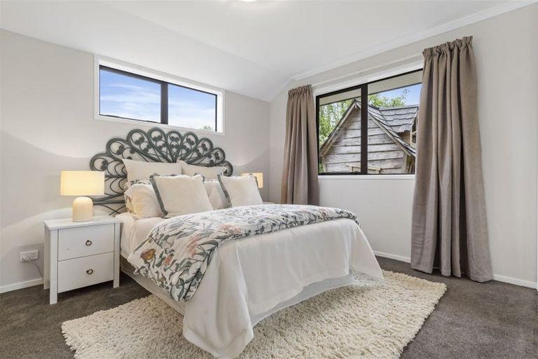 Photo of property in 19a Ranui Avenue, Ranui, Auckland, 0612