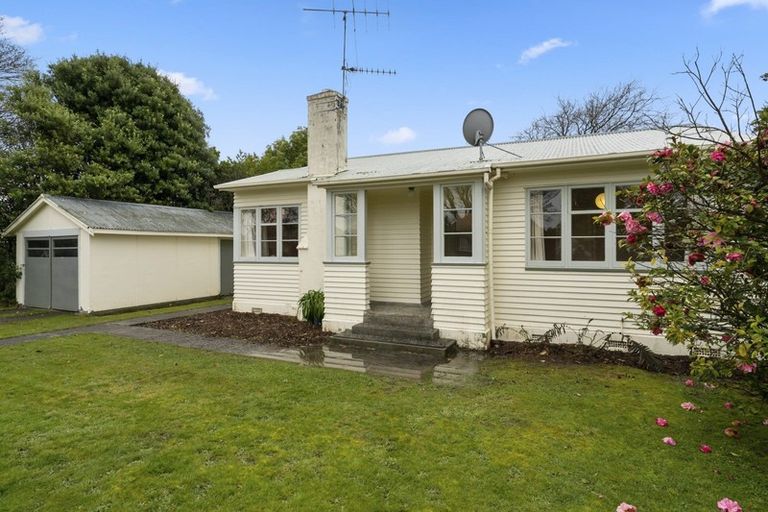 Photo of property in 4 Nathan Place, West End, Palmerston North, 4412