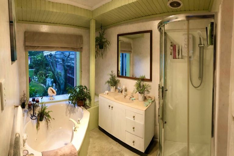 Photo of property in 46 Frensham Crescent, Woolston, Christchurch, 8062