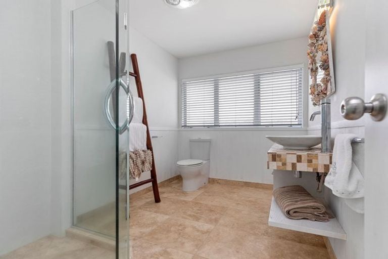 Photo of property in 960a Papamoa Beach Road, Papamoa Beach, Papamoa, 3118