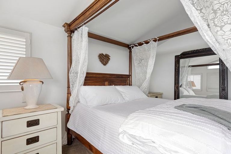 Photo of property in 960a Papamoa Beach Road, Papamoa Beach, Papamoa, 3118