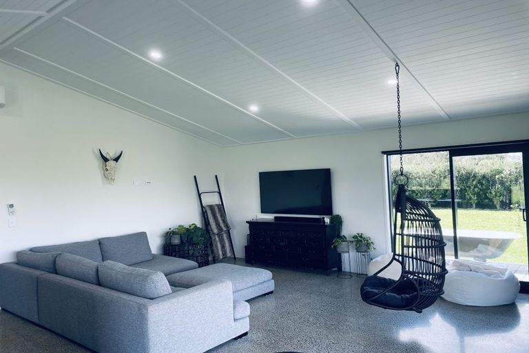 Photo of property in 101a Logan Road, Pukekawa, Tuakau, 2696