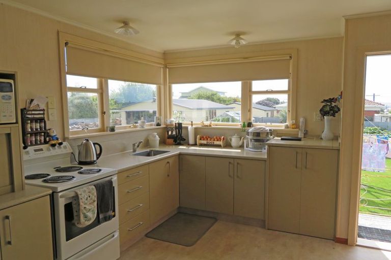 Photo of property in 21 Perth Street, South Hill, Oamaru, 9400