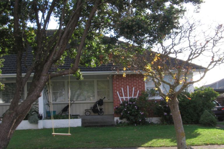 Photo of property in 25a Stamford Grove, Avalon, Lower Hutt, 5011