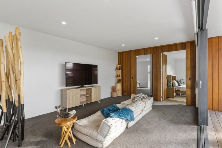 Photo of property in 64a Moir Point Road, Mangawhai Heads, Mangawhai, 0505