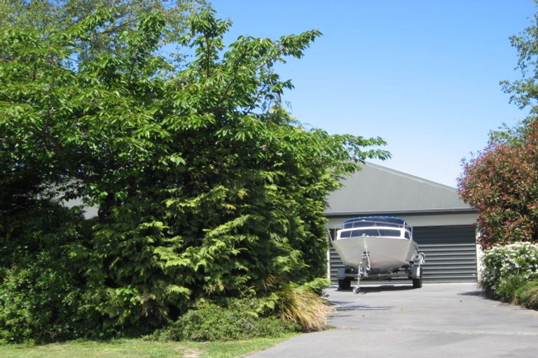 Photo of property in 17 Stanton Place, Woodend, 7610