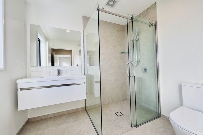 Photo of property in 24 Ruataniwha Avenue, Rangiora, 7400